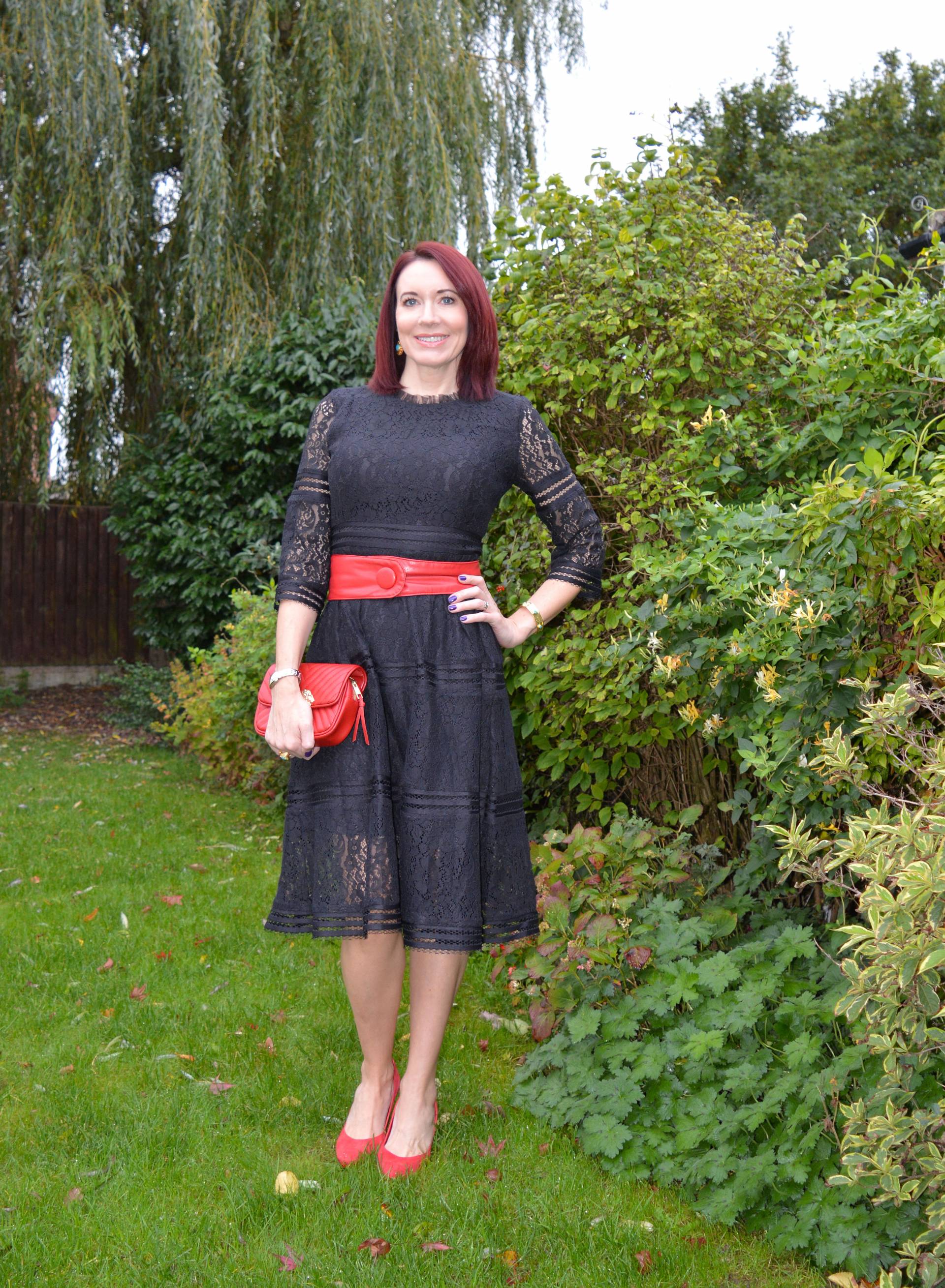 Black lace dress with red accessories + link up - Style Splash