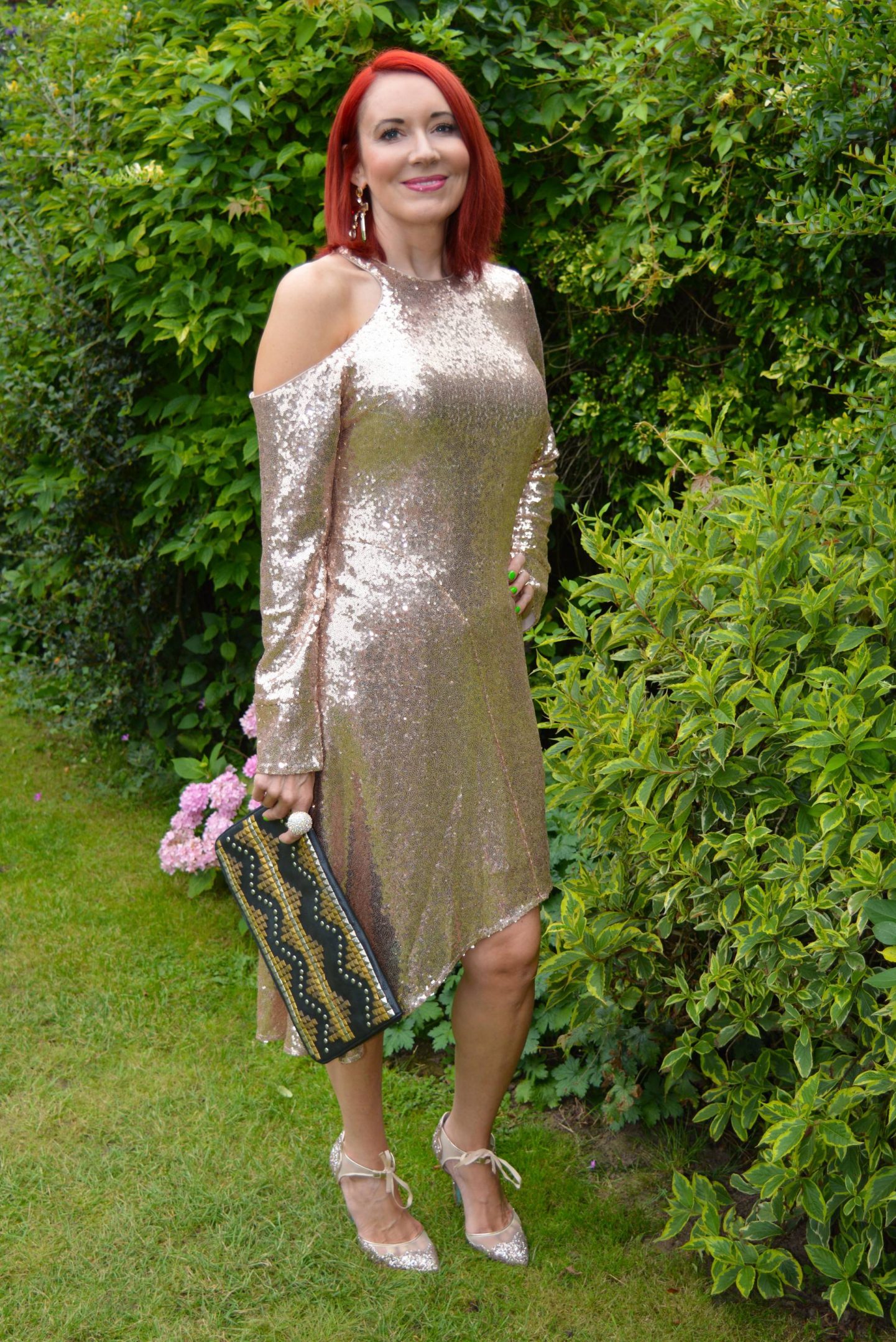 Fool's Gold - August's Thrifty Six, Kitri gold sequin dress, Betsey Johnson gold glitter shoes, Asos black studded clutch